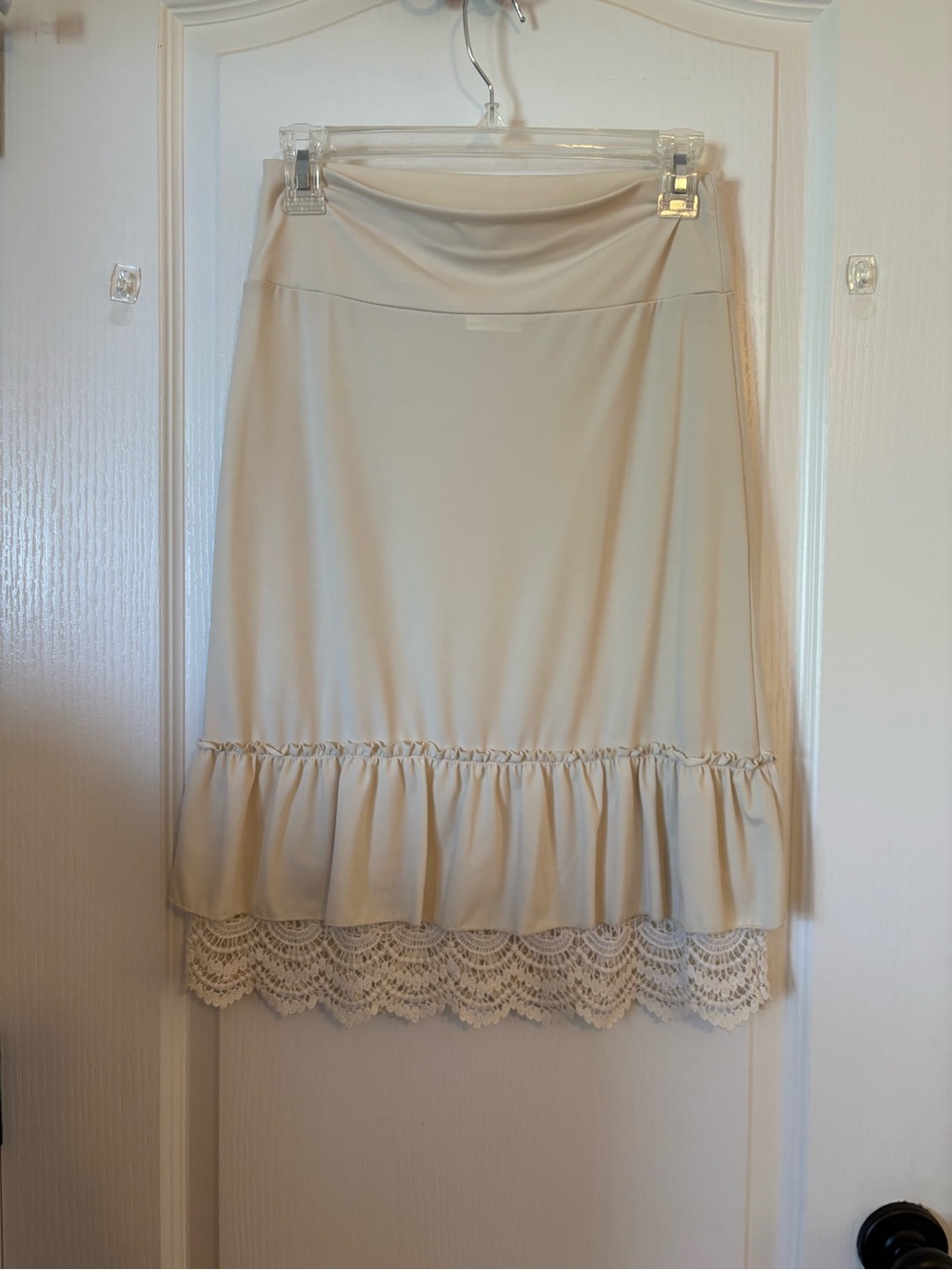 chic Cream crochet lace extender slip